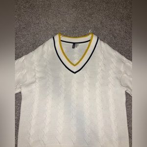 H&M oversized sweater size m